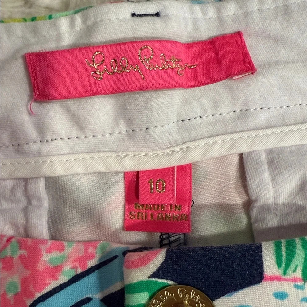 Lilly Pulitzer Pink and Blue Floral Cargo Shorts - Picture 4 of 6